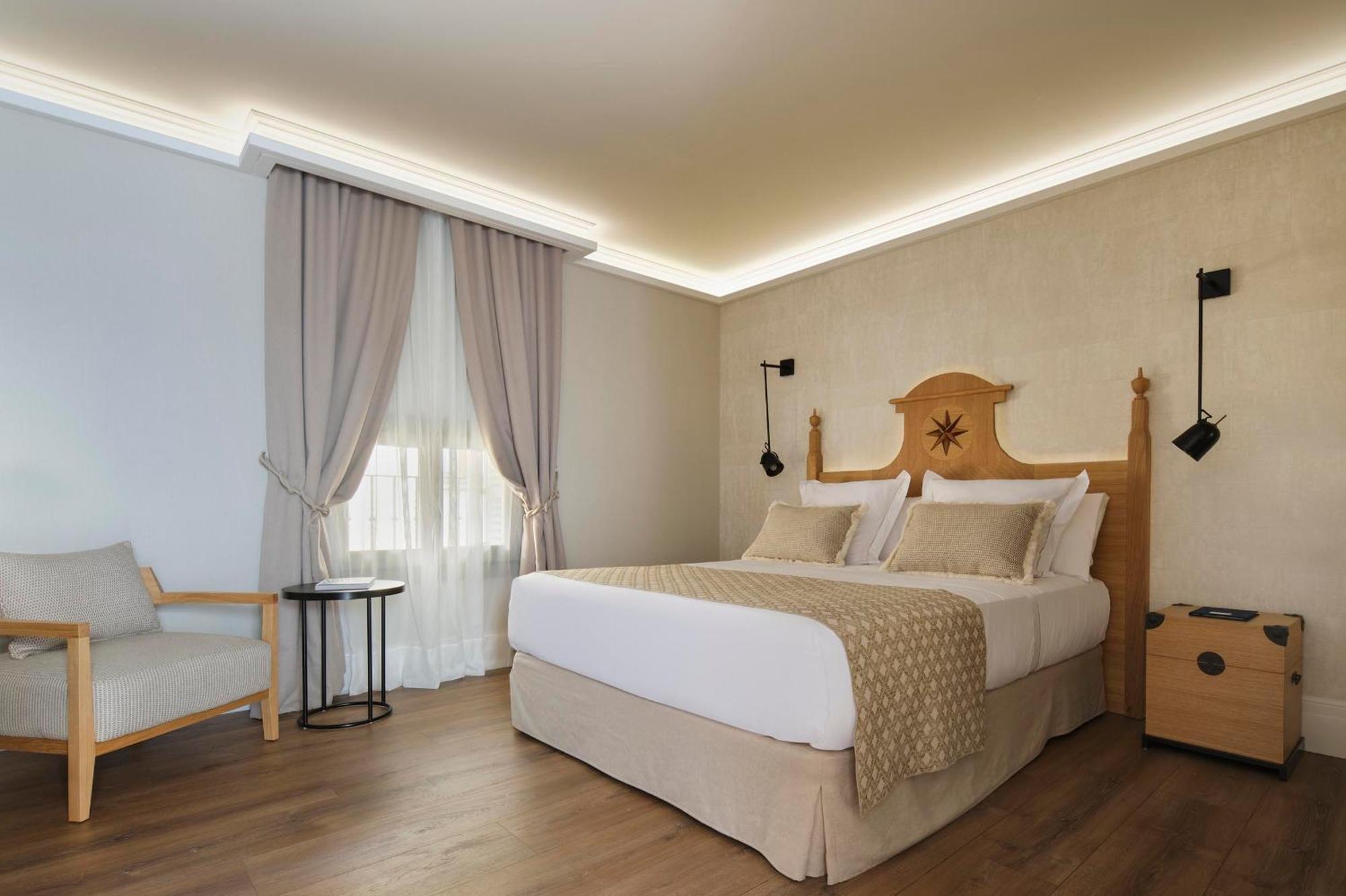 Hotel Antigua Palma - Casa Noble Exterior photo A bedroom at the hotel