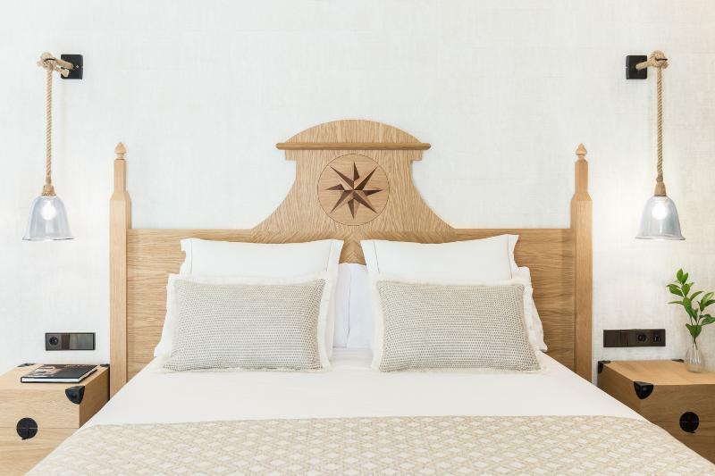 Hotel Antigua Palma - Casa Noble Exterior photo A bed with a star on the headboard